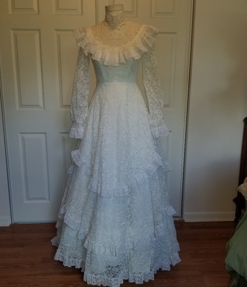 prairie style wedding dress